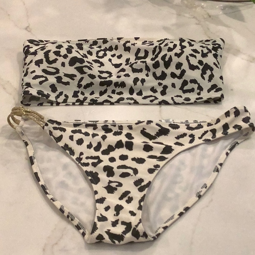 SUPER CUTE CREAM WHITE WITH GOLD ACCENT 2 PIECE SWIMSUIT